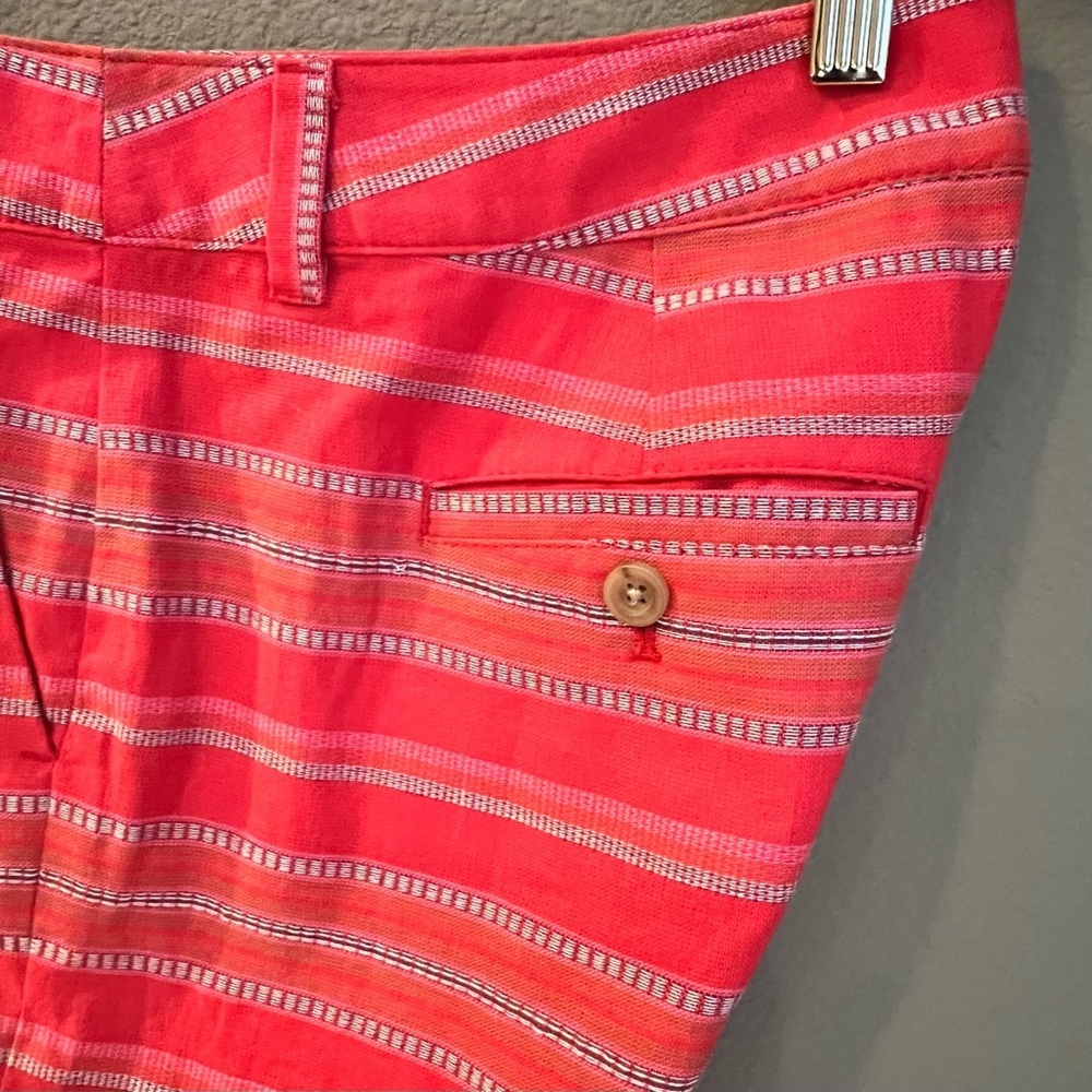 Loft Ann Taylor Sunset Short 6 - Picture 3 of 5